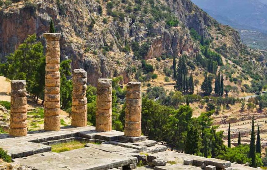 Delphi and Meteora Private Tour